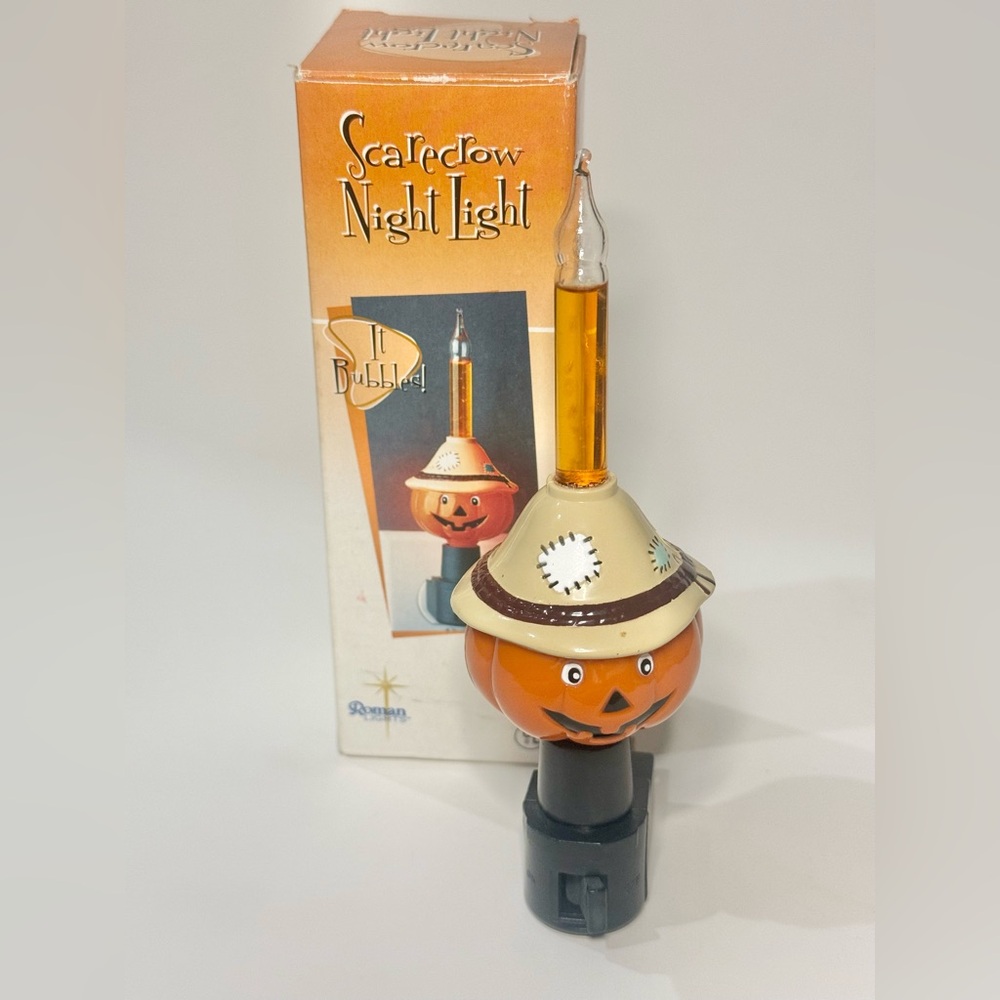 Roman Lights 6.75" Night Light 2001 Scarecrow Halloween Pumpkin Plug In Vintage